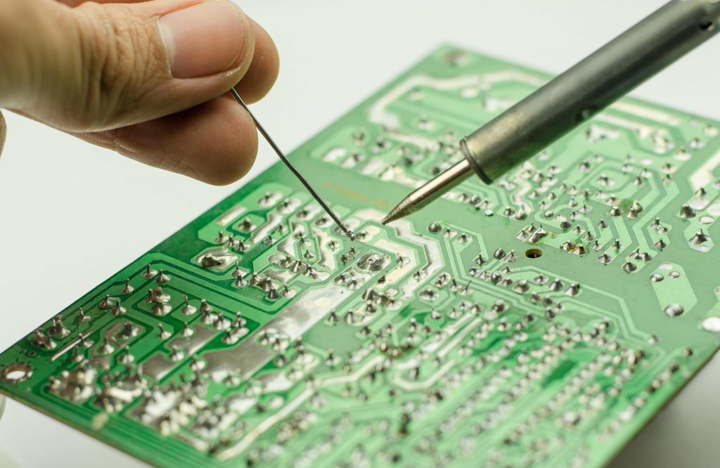 What is flux in soldering? PCB assembly and soldering